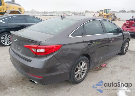 2017 Hyundai Sonata z USA, uszkodzony, nr VIN 5NPE24AF5HH514452